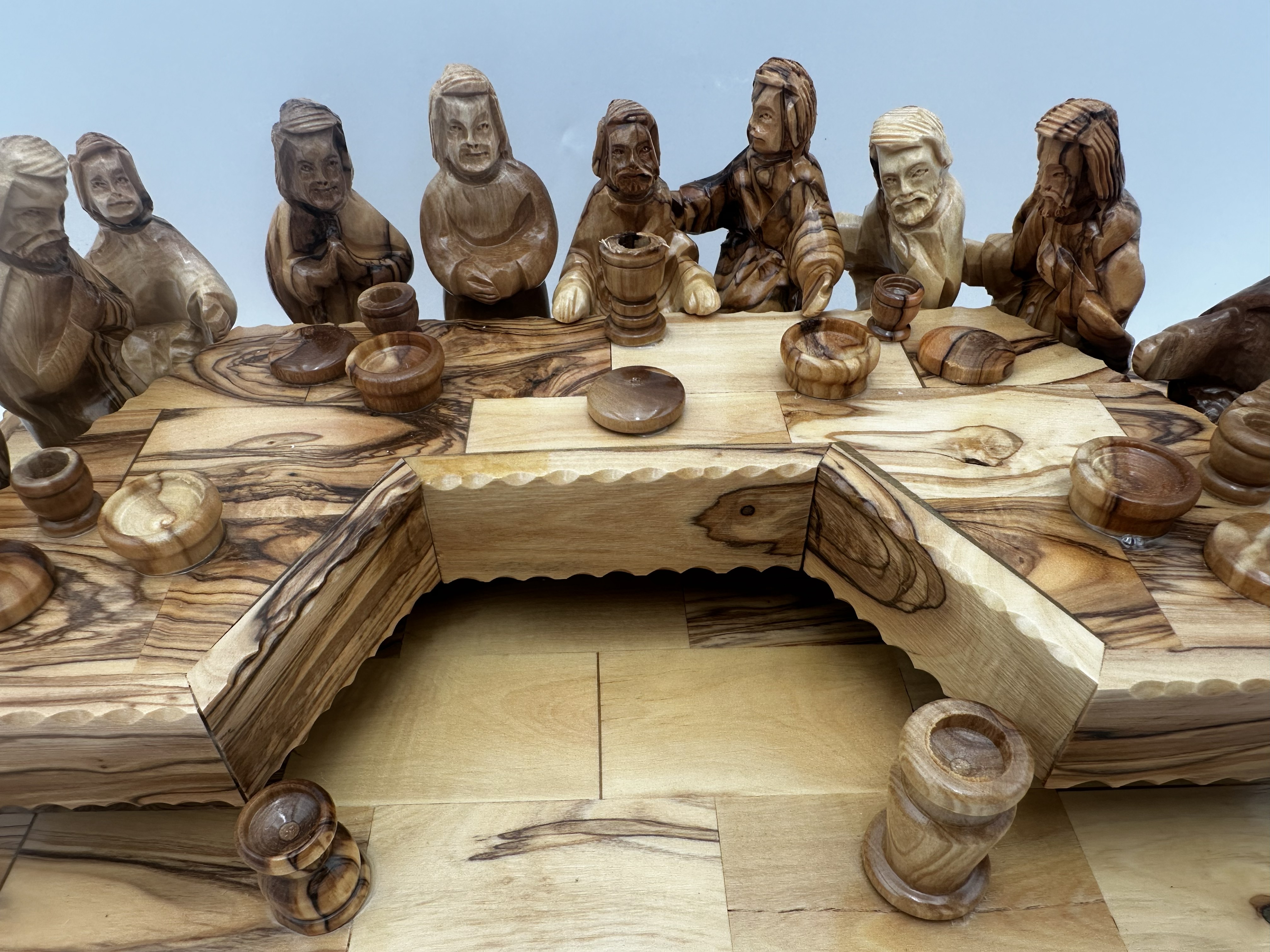 Olive Wood Last Supper Sculpture with U-Shaped Table (17 x 9 in)