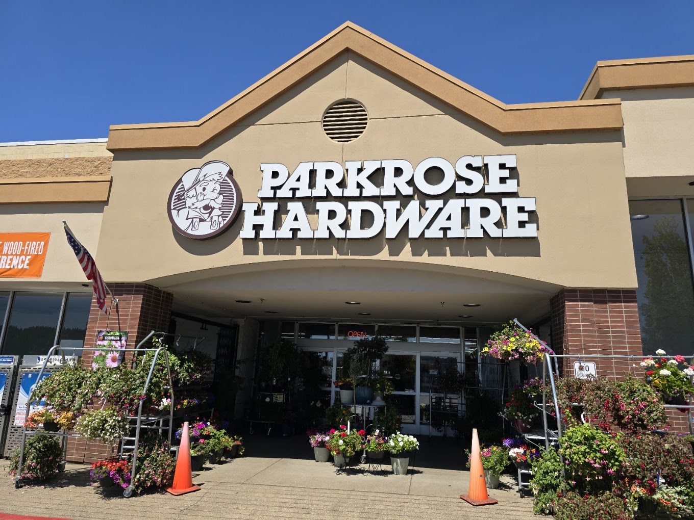 Parkrose Hardware pop-up market