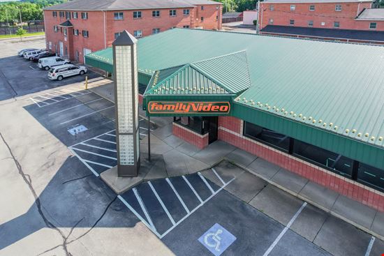 Family Video pop-up market