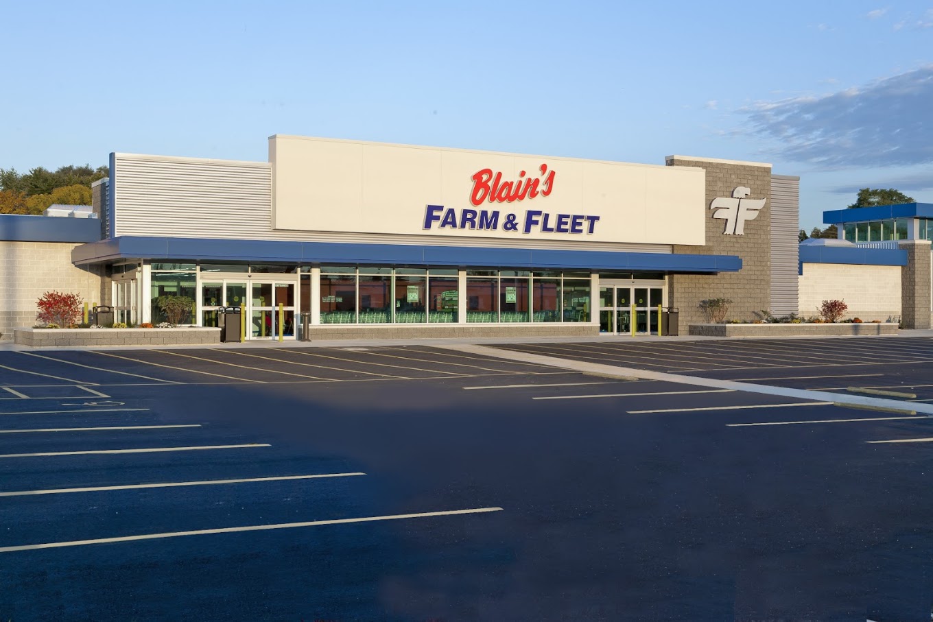 Blain's Farm & Fleet pop-up market