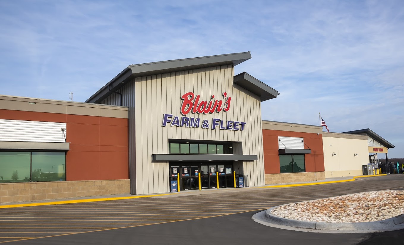 Blain's Farm & Fleet pop-up market