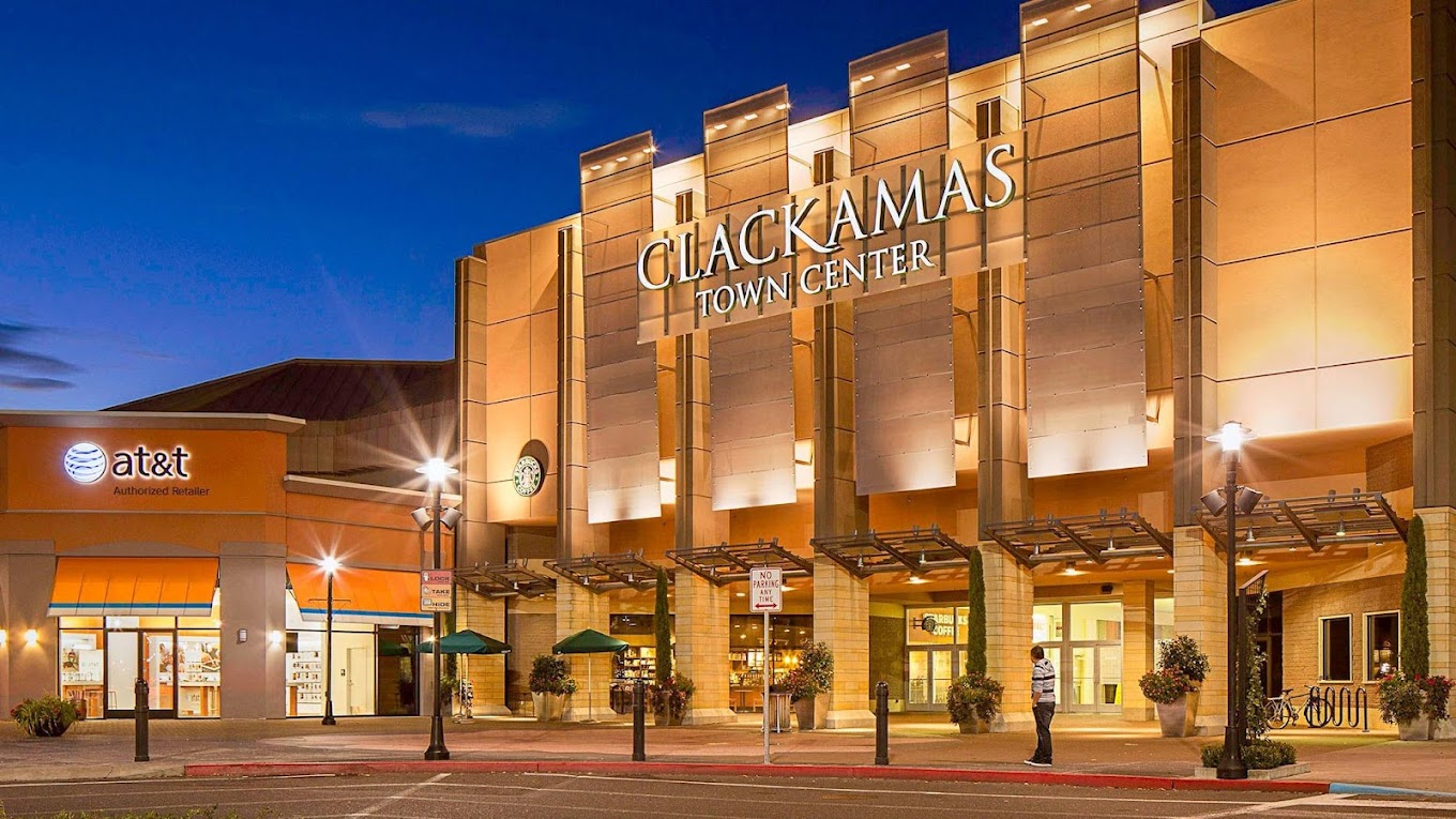 Clackamas Town Center pop-up market
