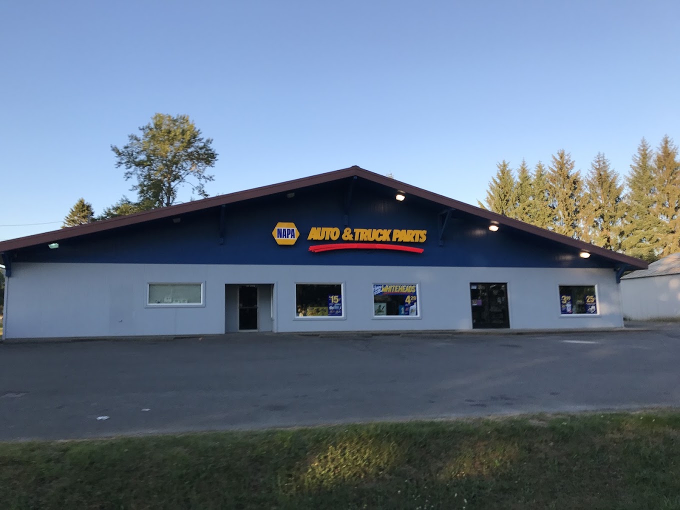NAPA Auto Parts - Whitehead's Auto Parts, Inc. pop-up market
