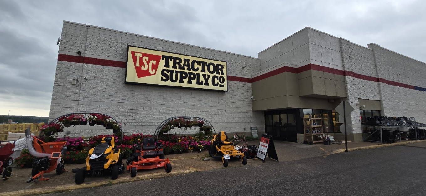 Tractor Supply Co. pop-up market