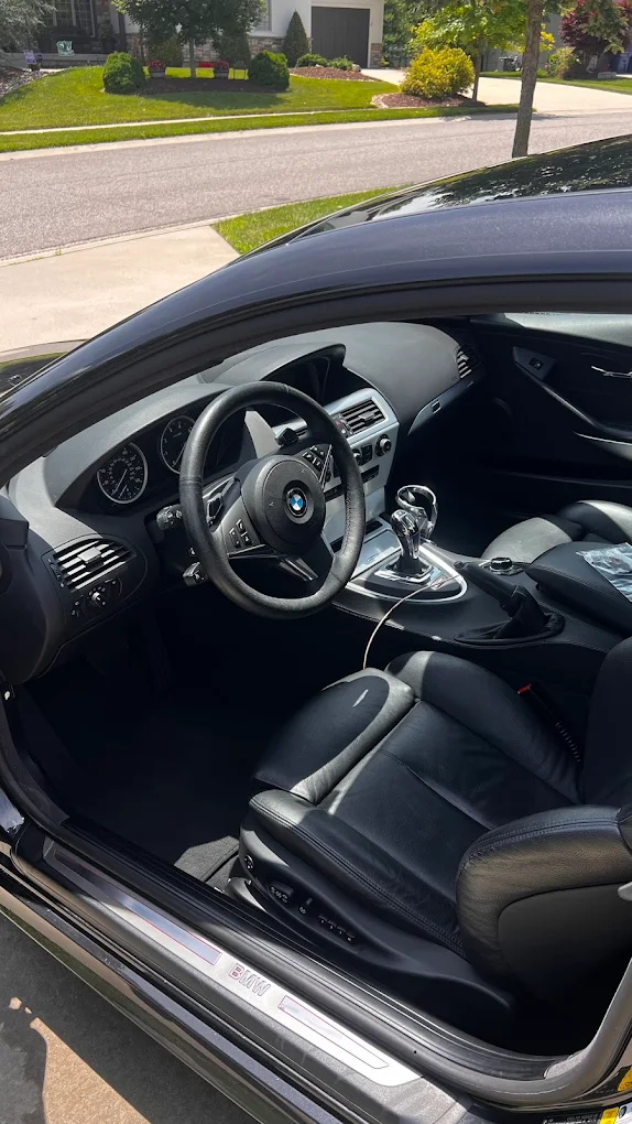 BMW M6 interior detail