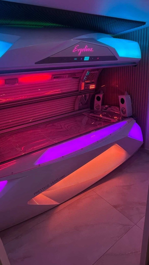 Bronzage lumineux ✨ #UV #Ergoline