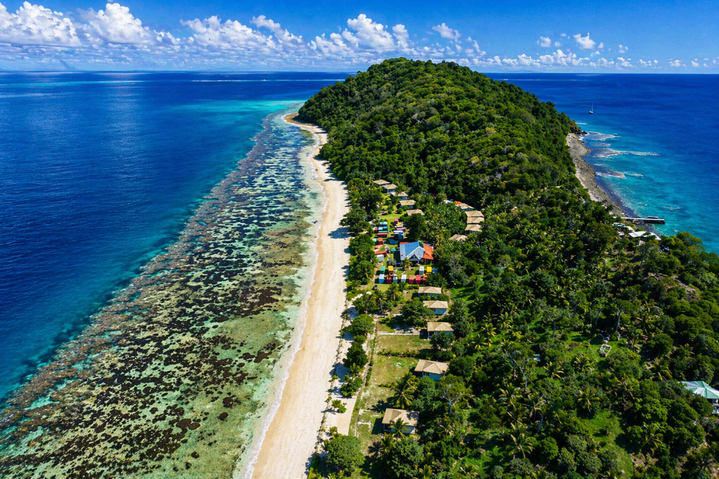 West beach · Bures and reef