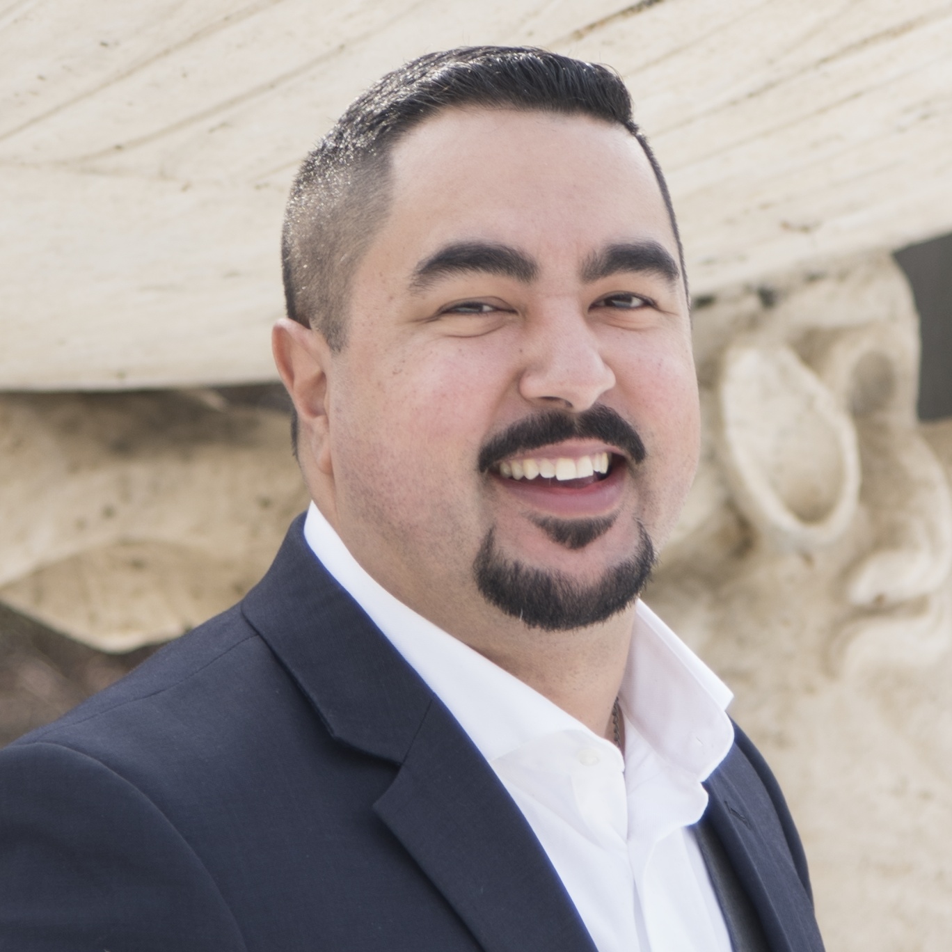 Emilio Osoria, Founder of Curiosity Led
