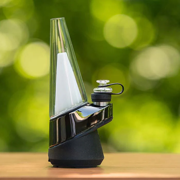 Puffco Peak Product Feature: The Smart E-Rig That Made Concentrates Feel Effortless
