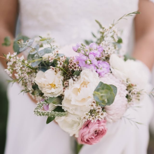 Bouquet de mariée blanc, rose et lavande