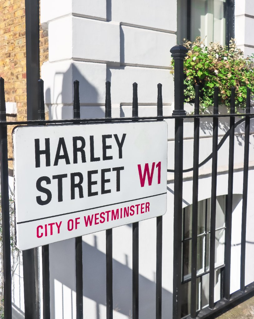 Harley Street W1 street sign