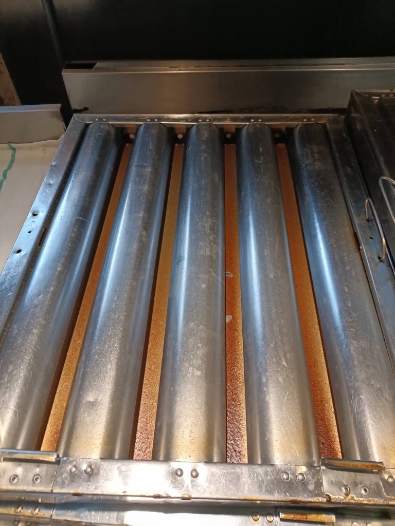 Plenum degreasing