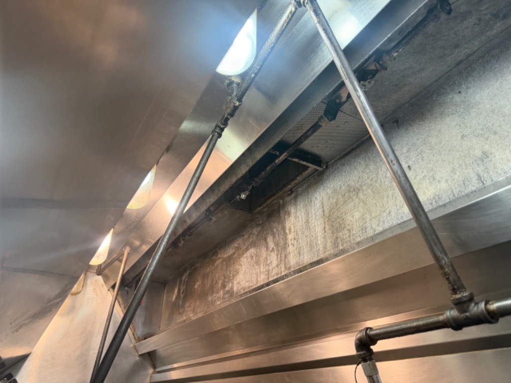 Hood plenum cleaning