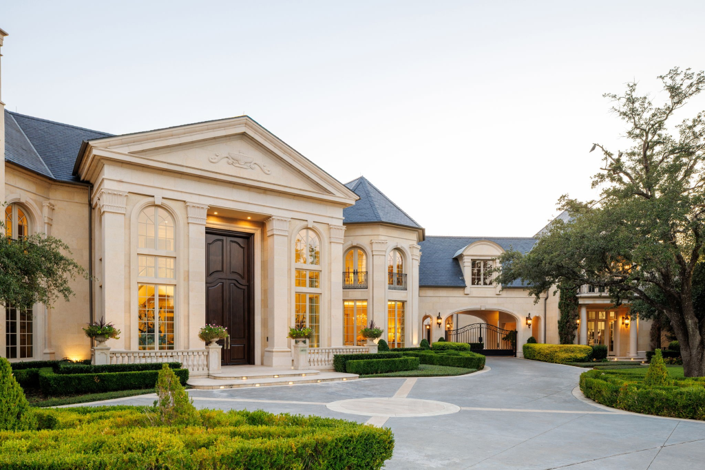 Preston Hollow Dallas Texas ultra-luxury estate home with circular drive