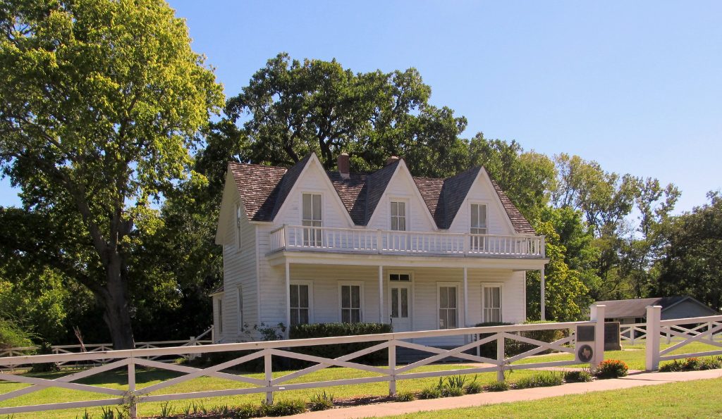 Eisenhower Estates