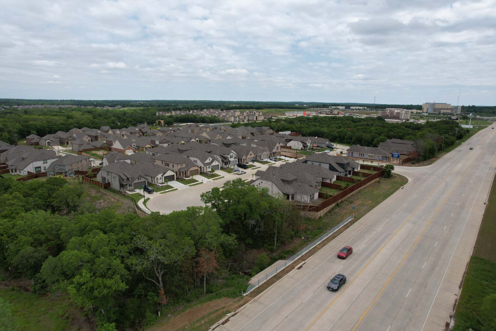 Gateway Village — The Reserve