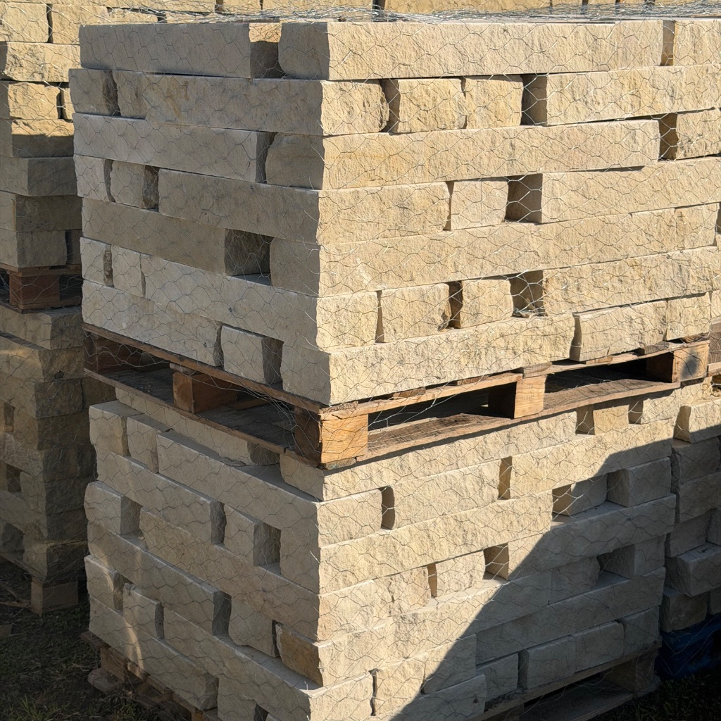 Buff Chopped Stone