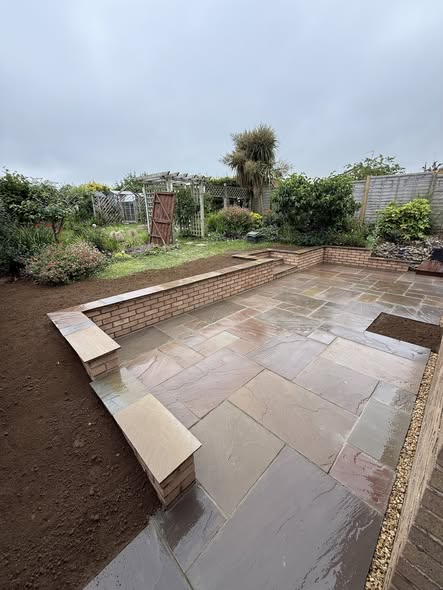 Raj Blend Patio with Retaining Wall — Levels Transformation photo 2
