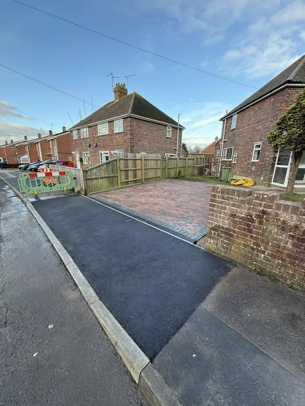 45m² Block Paving Driveway with Dropped Kerbs photo 3