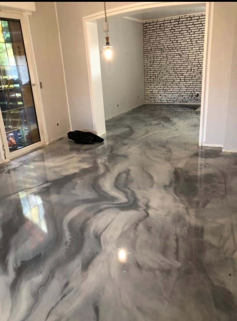 Metallic Garage Floor — Metallic Epoxy epoxy floor in Chicagoland