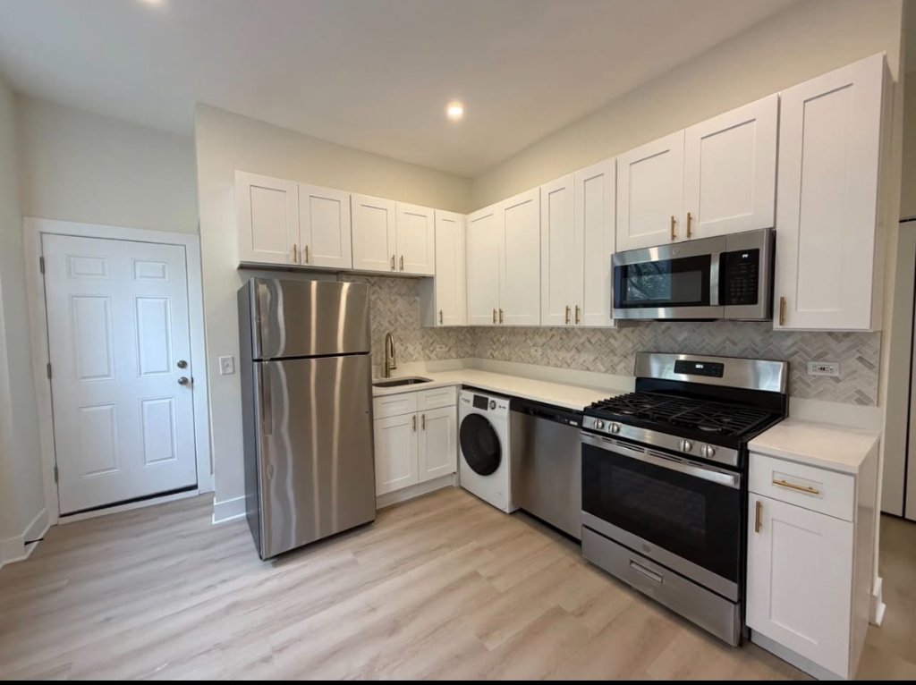 Bright Open Kitchen Remodel