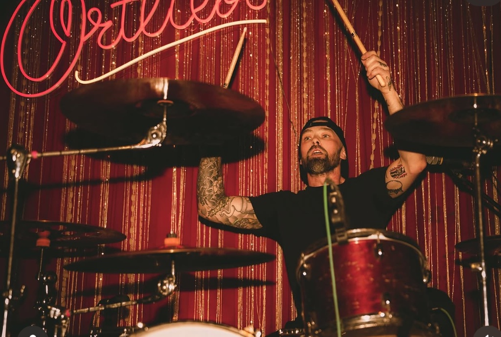 The Bad Ups Live — Chris Slaughter on drums