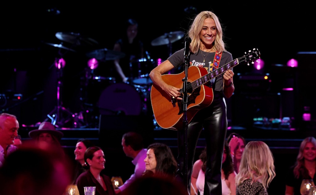 Sheryl Crow performing live
