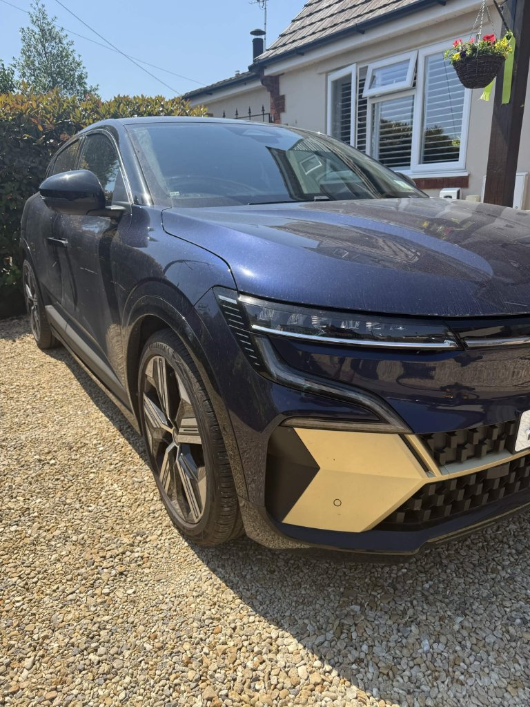 Before - Standard Valet, Renault Mégane E-Tech Electric