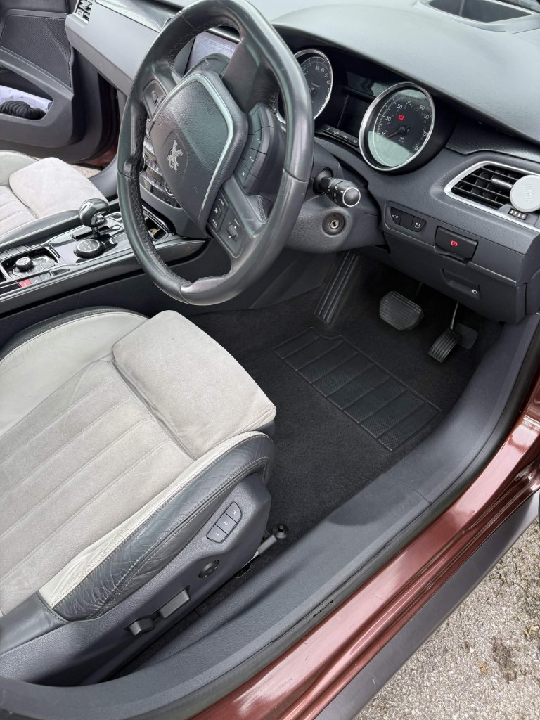 After - Interior Detail, Peugeot 508 Hybrid