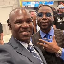 M.J. Evans & Guest — Event Selfie