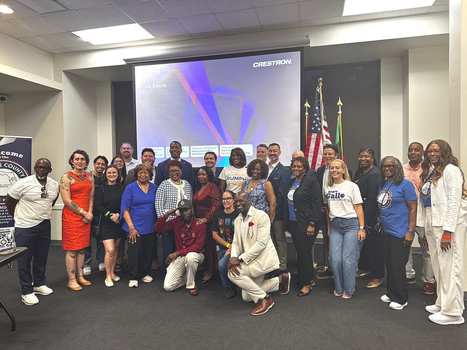 Community Group — Oak Room