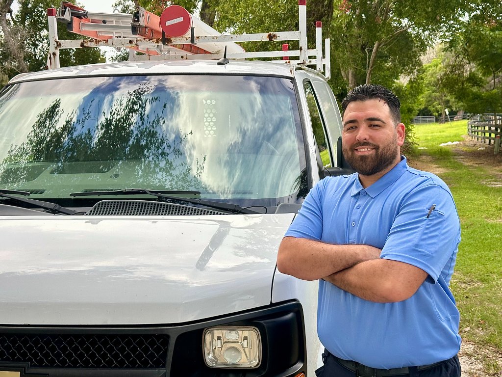 Top Tier Cooling technician Esteban