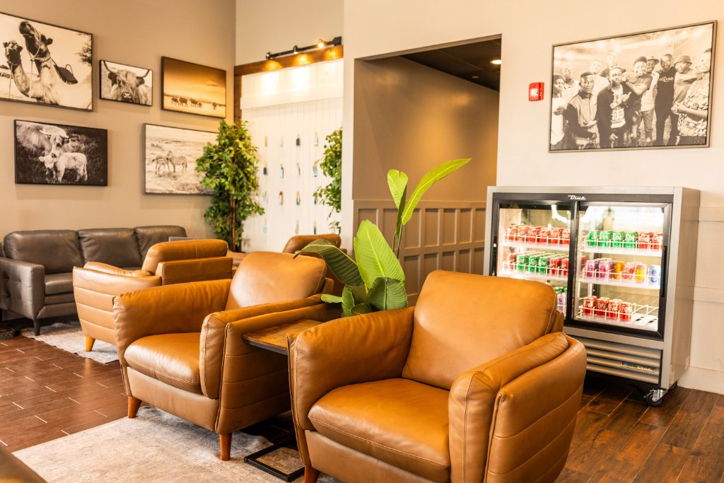 Complimentary Coffee & Pastries