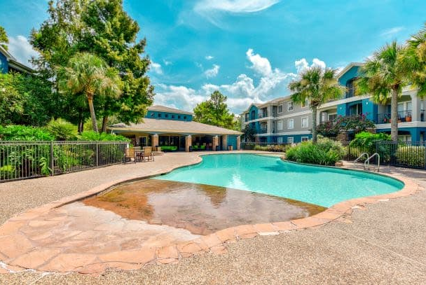 Timberlakes Apartments