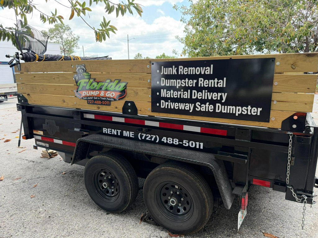 Florida Dump and Go dump trailer ready for cleanout job Pinellas County