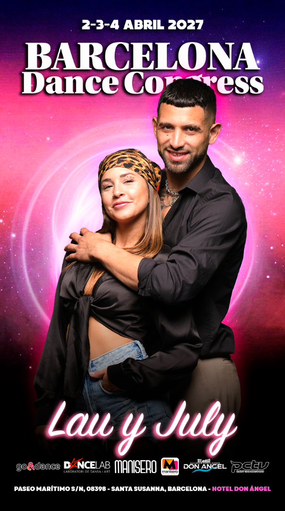 Lau y July