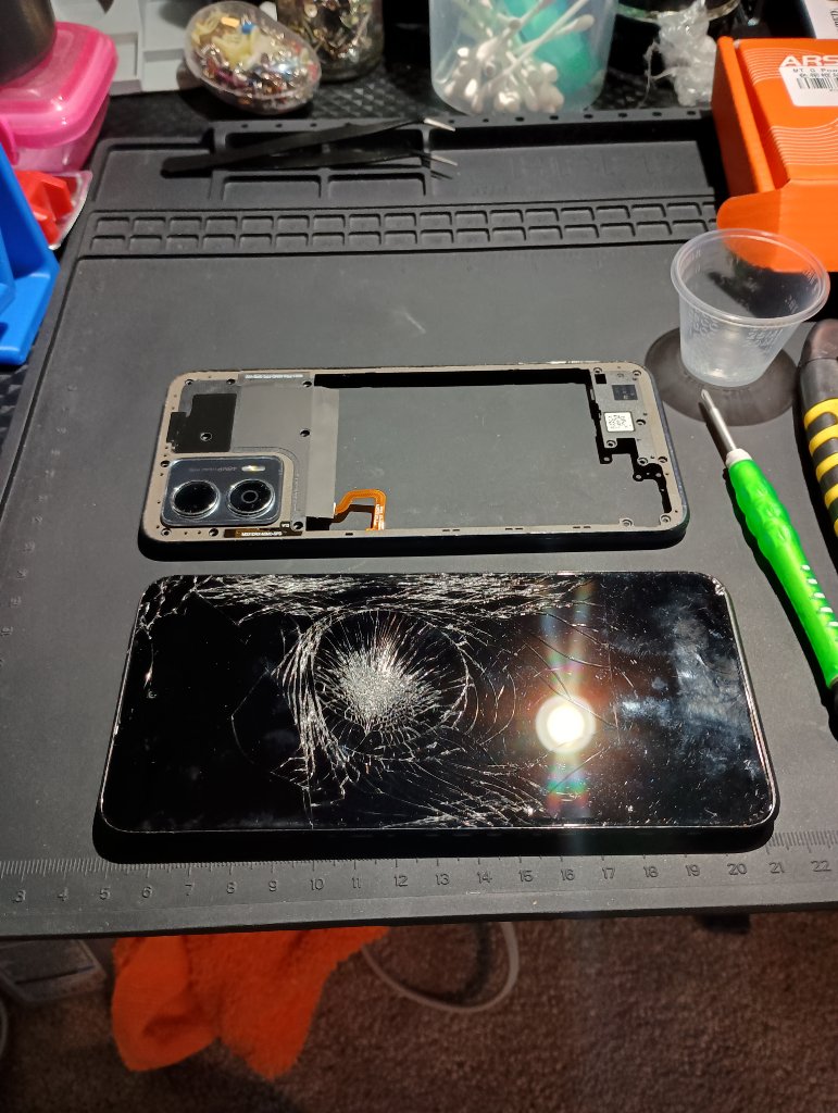 Phone Screen Repair — Cracked Display Teardown