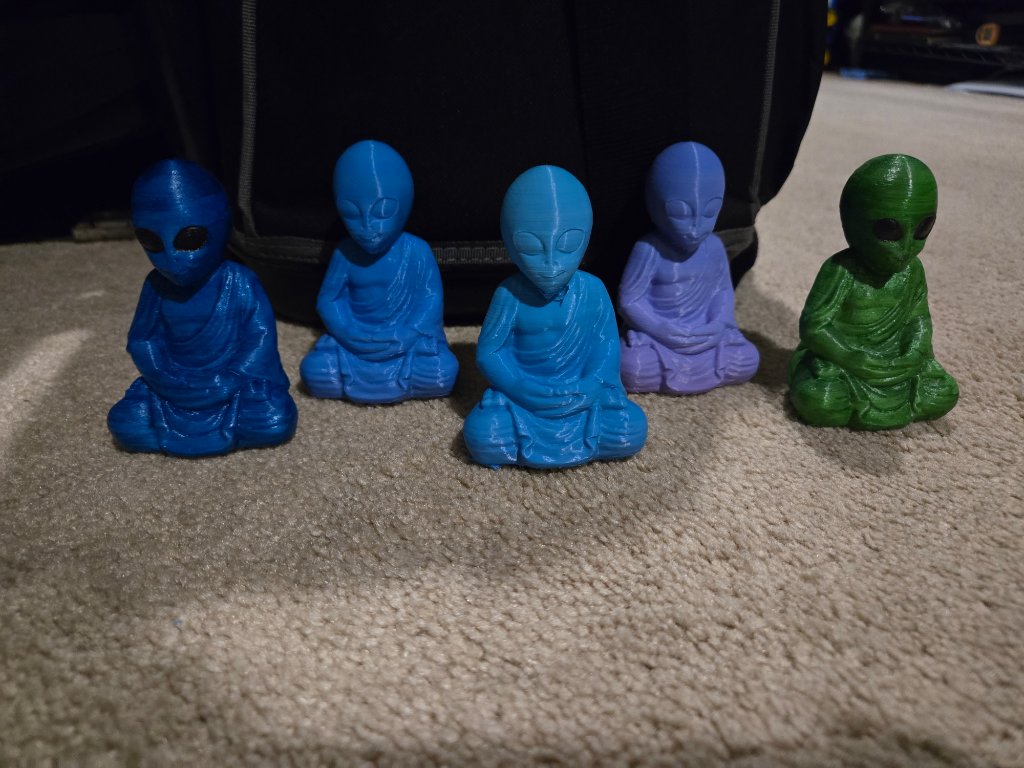 3D Printed Alien Buddha Figurines by RE
