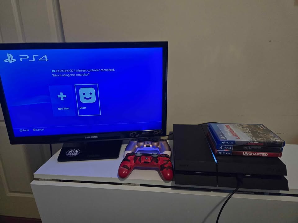 Factory Refreshed PS4 and Games Bundle