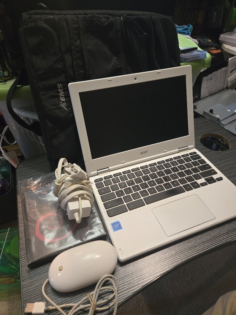 Acer Chromebook — Factory Refresh Bundle