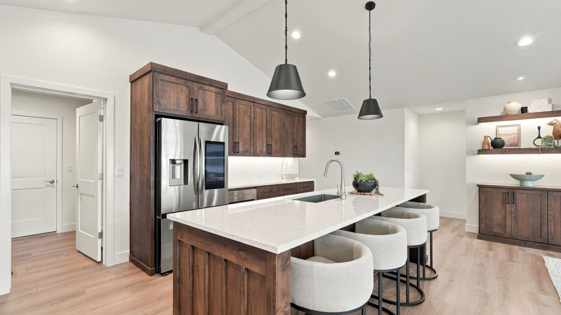 Kitchen — Island & Pendant Lights