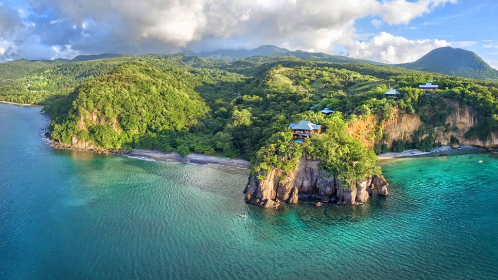 Commonwealth of Dominica