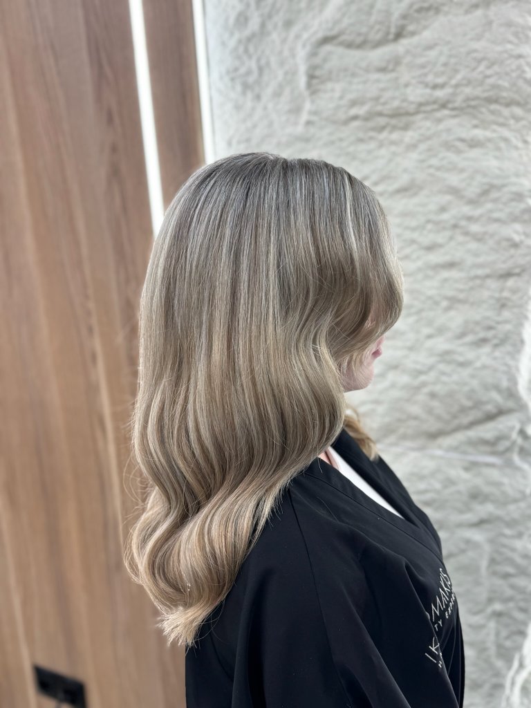 Πρόσφατο hair color result