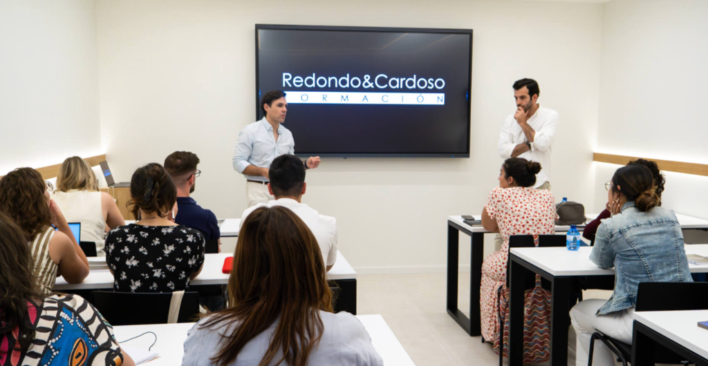 Clase con presentación del programa