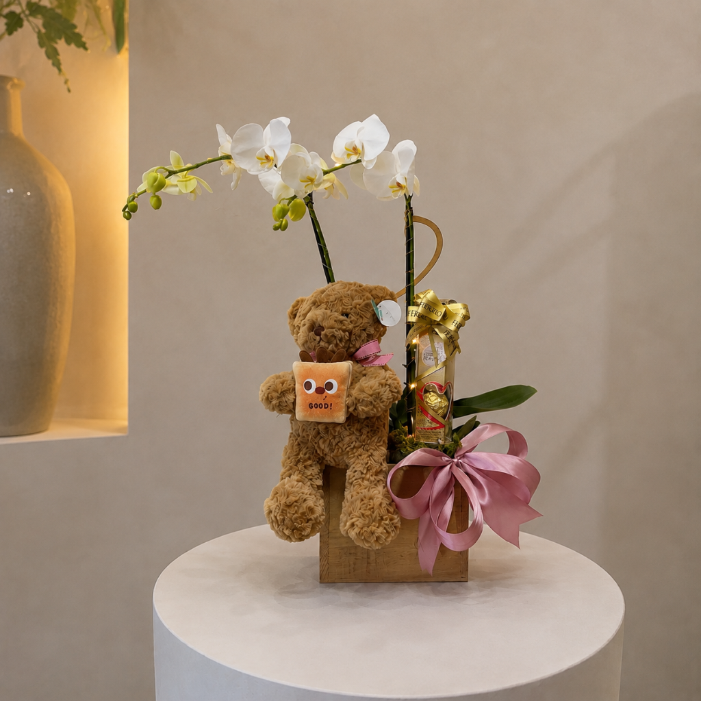 Arreglo de Regalo con Peluche, Orquídea y Chocolates