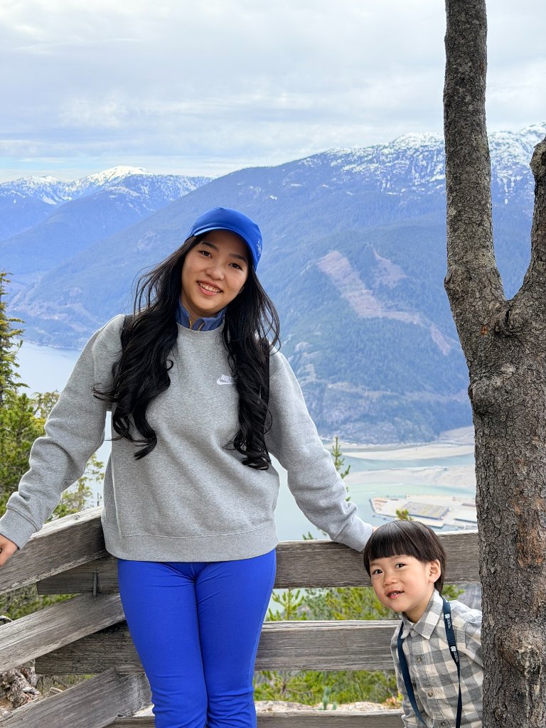 Luna and her son