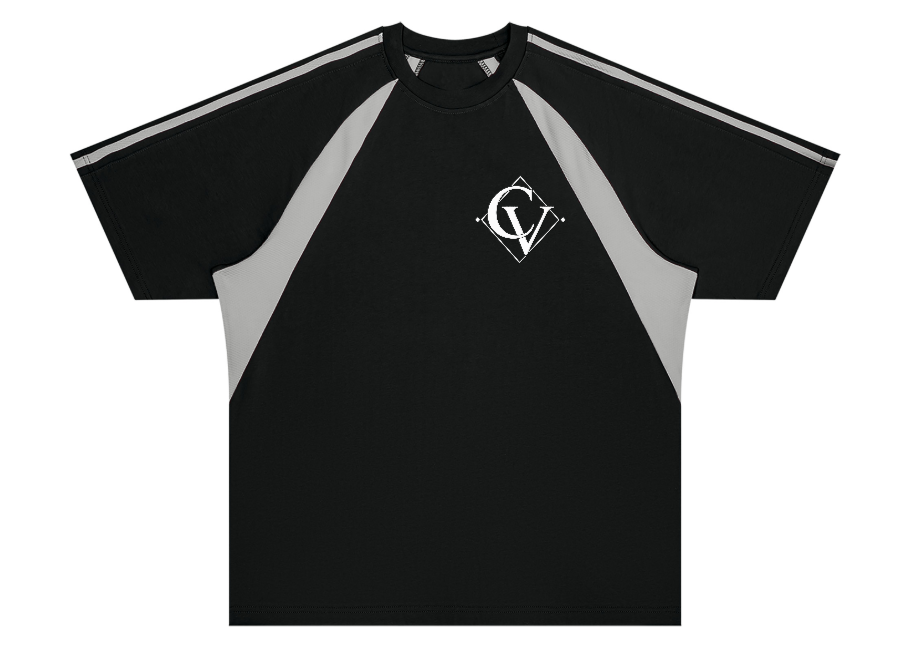 Cavero Raglan Tee in Black