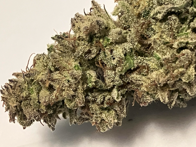 Cap Junky Hybrid flower Top Shelf