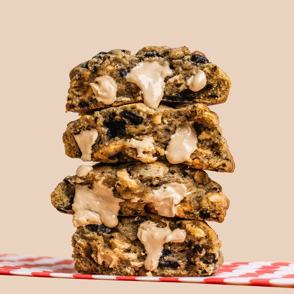 Caramilk Cookies & Cream Cookie