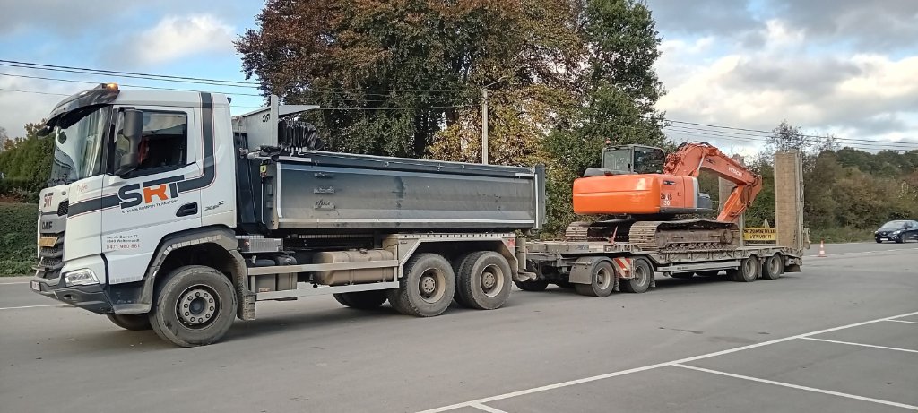 SRT - Transport pelle Hitachi